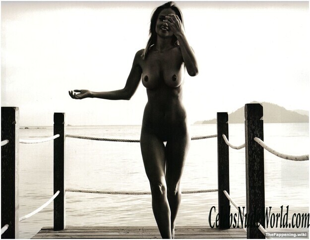 Genevieve Morton Nude collection in water 219043