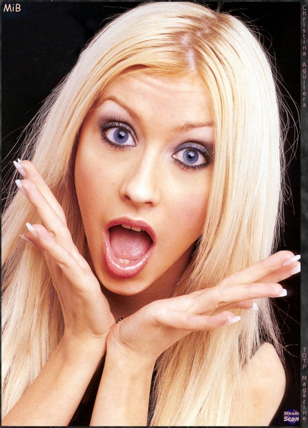 Christina Aguilara 2199