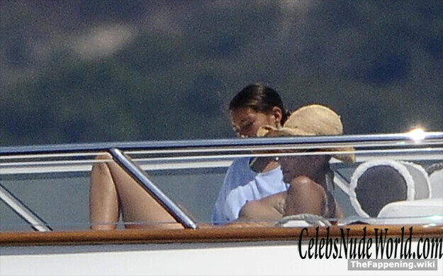 Elle MacPherson Nude 220063