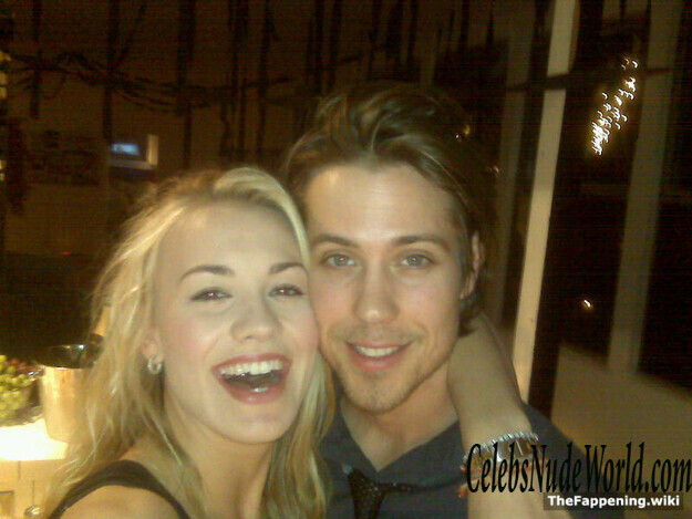 Yvonne Strahovski Nude 220143