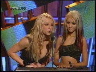 Christina Aguilara 2203