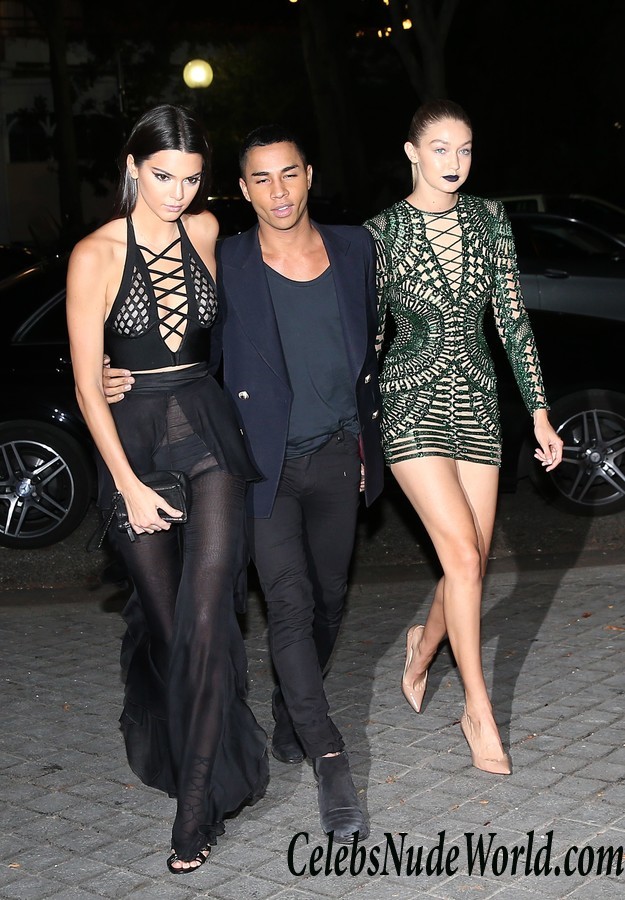 Kendall Jenner See Through Outfit And Visible Nipples And Ass In Thongs 22060