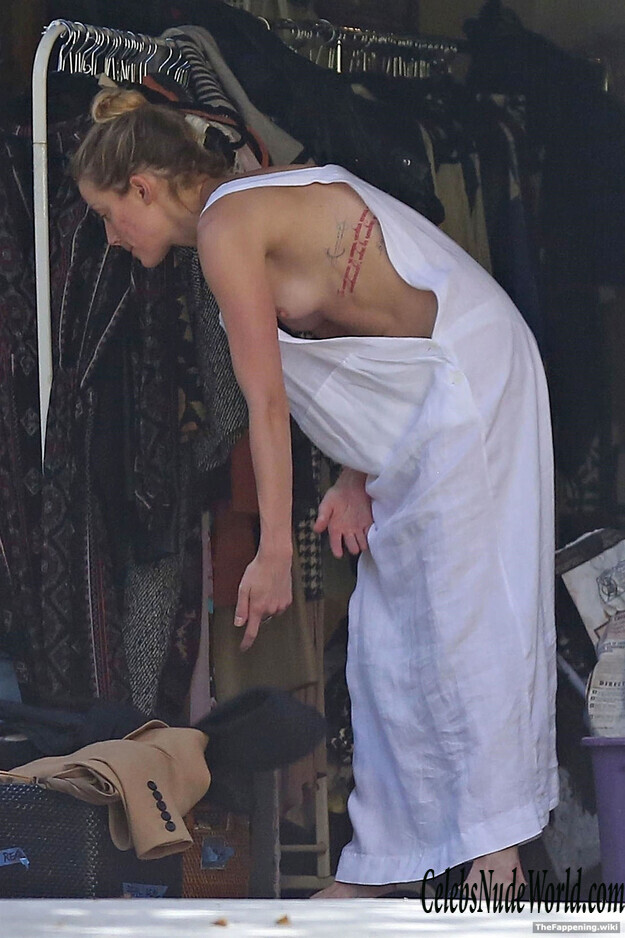 Amber Heard Nude 220635
