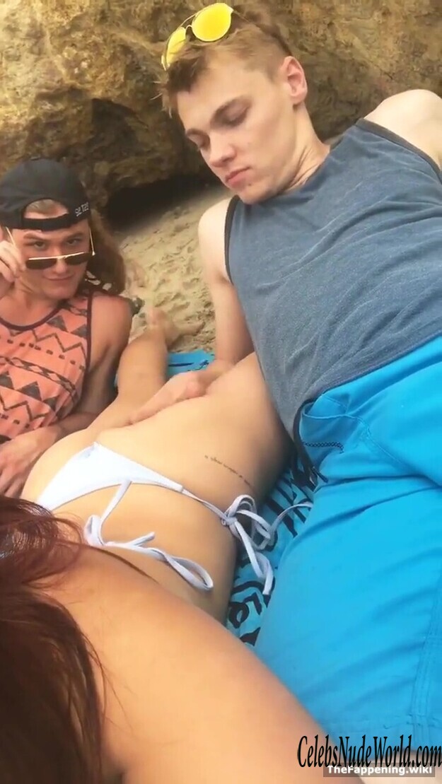 Ariel Winter Nude 220660