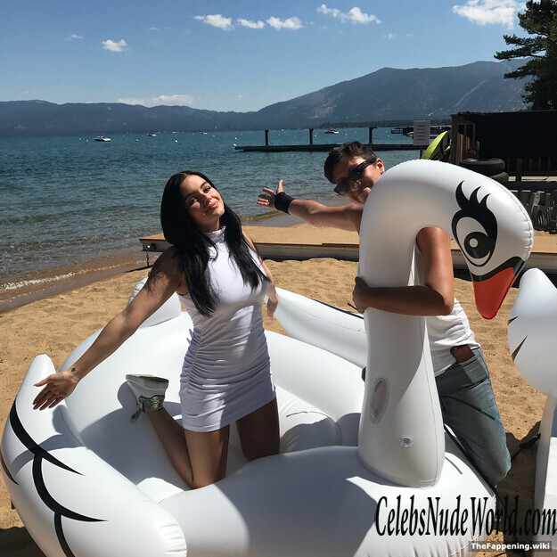 Ariel Winter Nude 220683