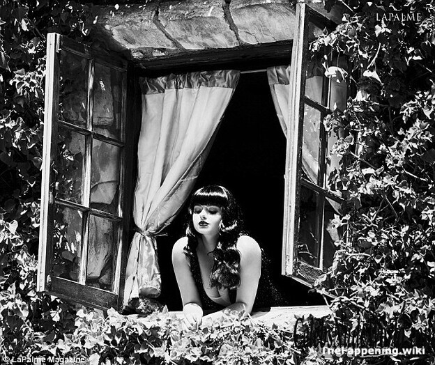 Ariel Winter Nude 220717