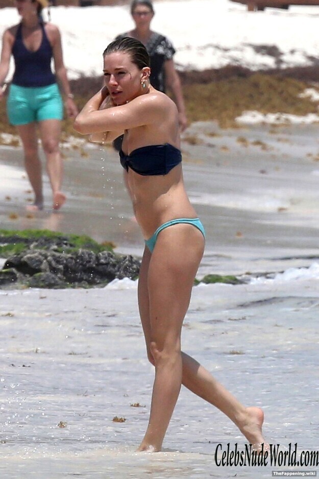 Sienna Miller Nude 221215