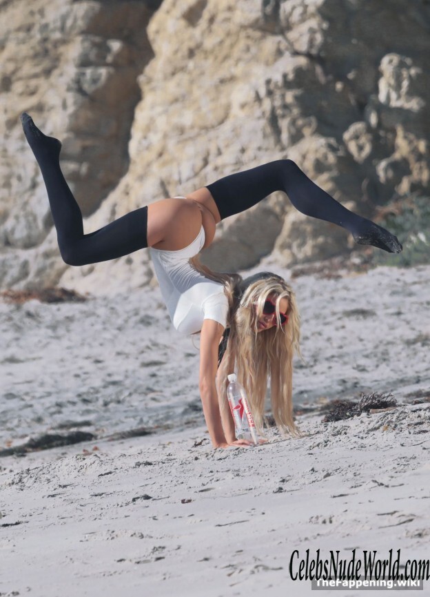 Daisy Lea Nude 221277