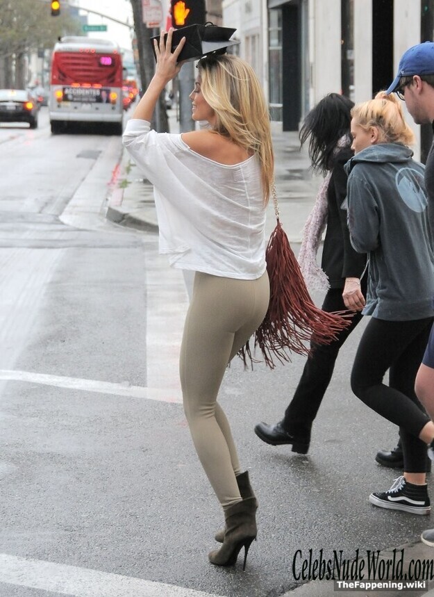 AnnaLynne McCord Nude 221709