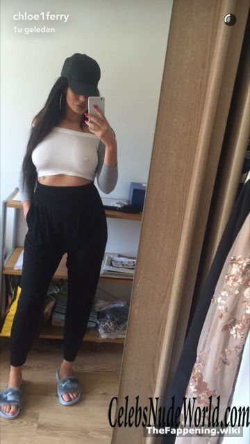 Chloe Ferry Nude 221903
