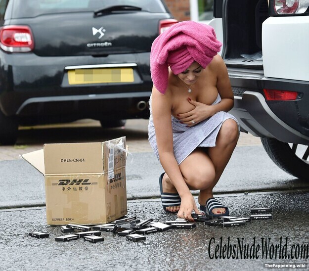 Chloe Ferry Nude 221909