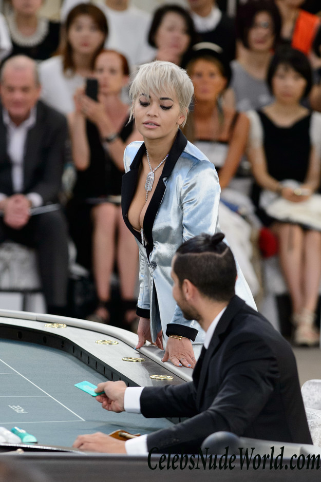 Rita Ora Nipple Slip At Chanel Fashion Show In Paris 22253