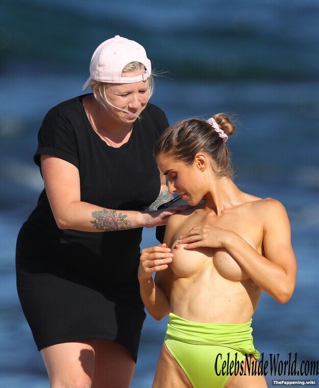 Claudia Jovanovski Nude 223130