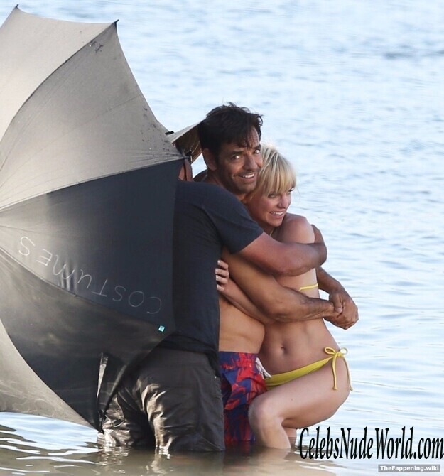 Anna Faris Nude 223355