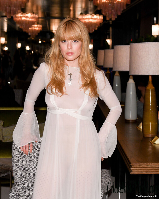 Alix Brown Nude 223920