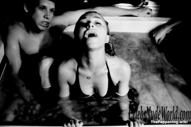 Hayden Panettiere Nude 223965