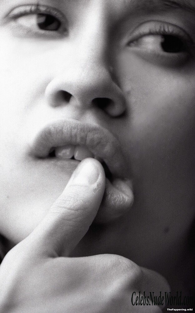 Ella Weisskamp Nude 224055