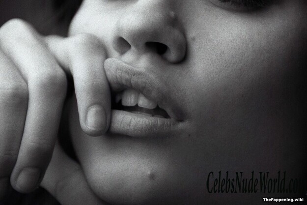 Ella Weisskamp Nude 224065