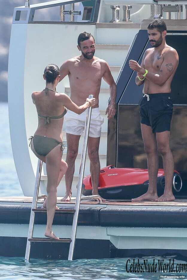 Jennifer Connelly Nude 224754