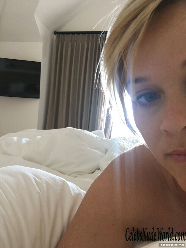 Reese Witherspoon Nude Photos & Naked Sex Videos