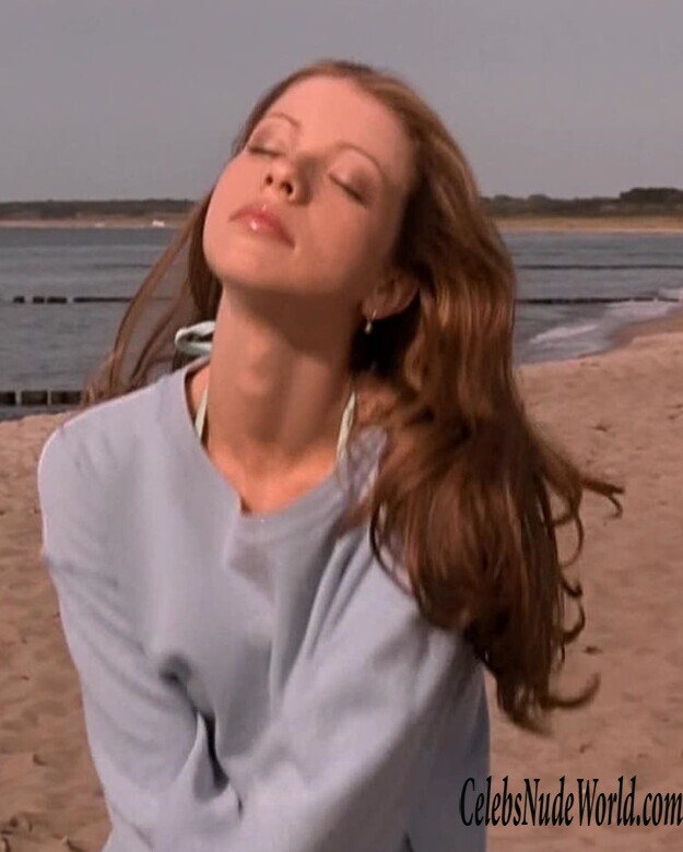 Michelle Trachtenberg The Only Reason You Watched It   27 225124