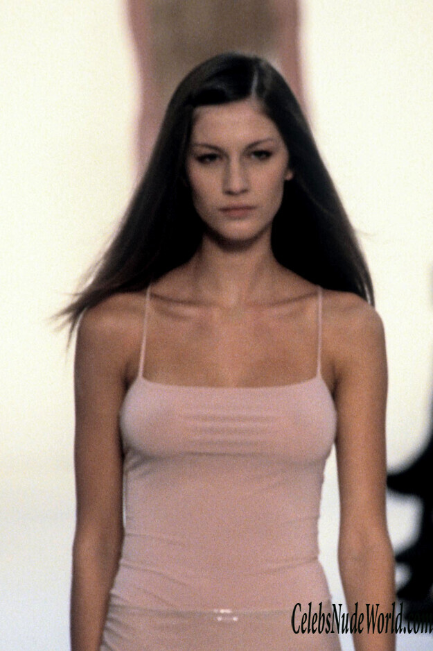 Gisele Bundchen hot fashion pics 225209