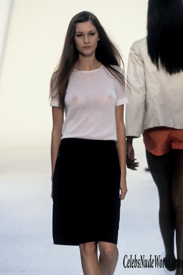 Gisele Bundchen hot fashion pics 225229