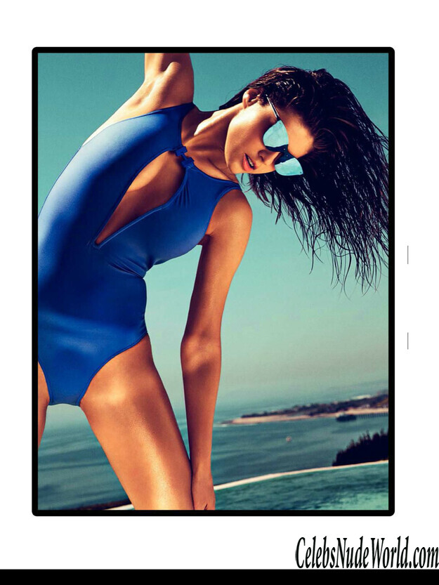 Alexandra Daddario GQ 2017 225998