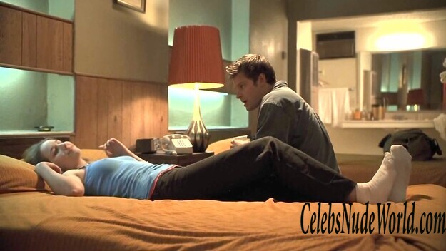 Leelee Sobieski boobs mix 226704