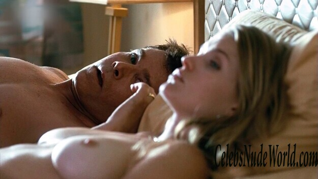 Alice Eve - Crossing Over 1 227574