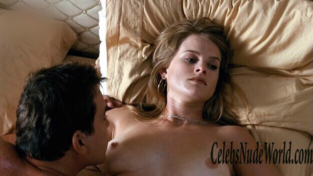 Alice Eve - Crossing Over 1 227579