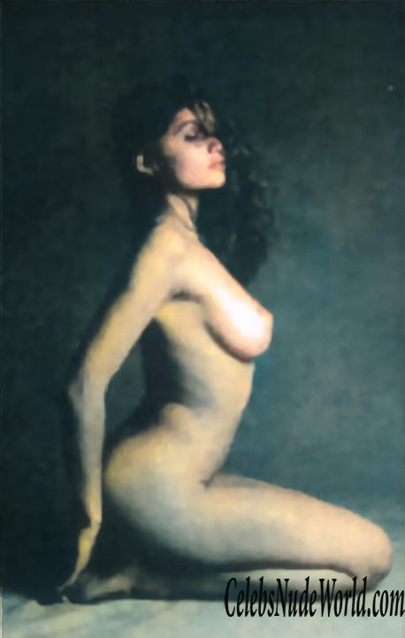 Casta naked laetitia Laetitia Casta