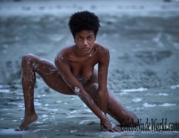 Ebonee Davis Nude For Treats! Magazine 231655