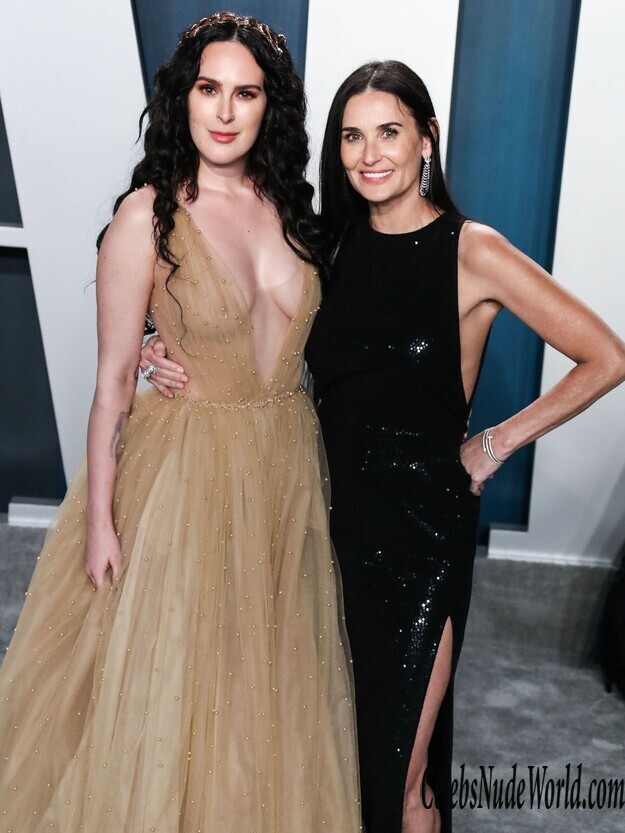 Rumer Willis Braless In See Thru Dress 231912