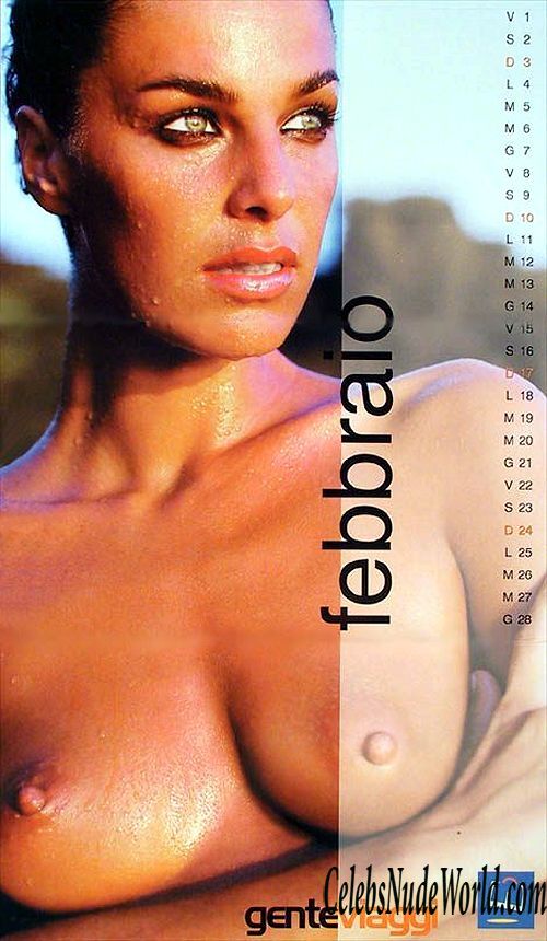 Benedetta Massola is posing for her calendar 233009