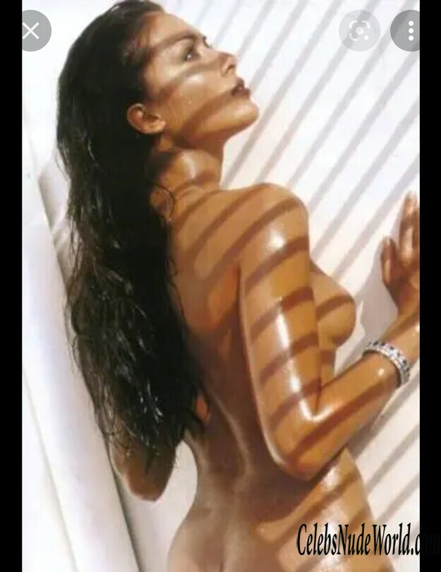 Just Mara Carfagna 233134