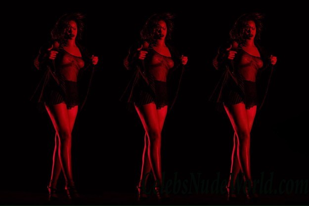 Rihanna Nipples In &#8220;Kiss It Better&#8221; Music Video Promo 23427