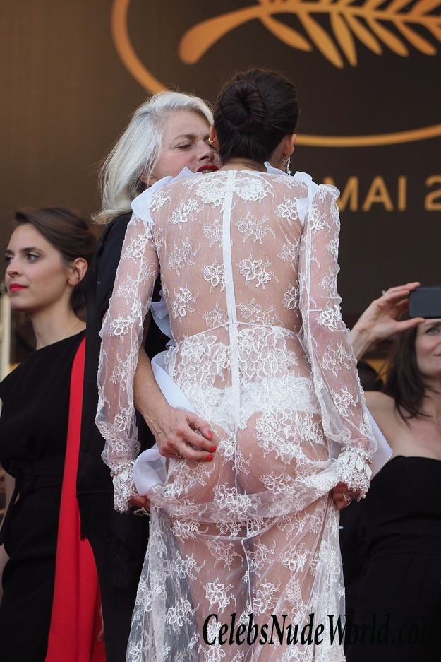 Sara Sampaio Flaunts Her Great Ass In See Thru Dress In Cannes 23889