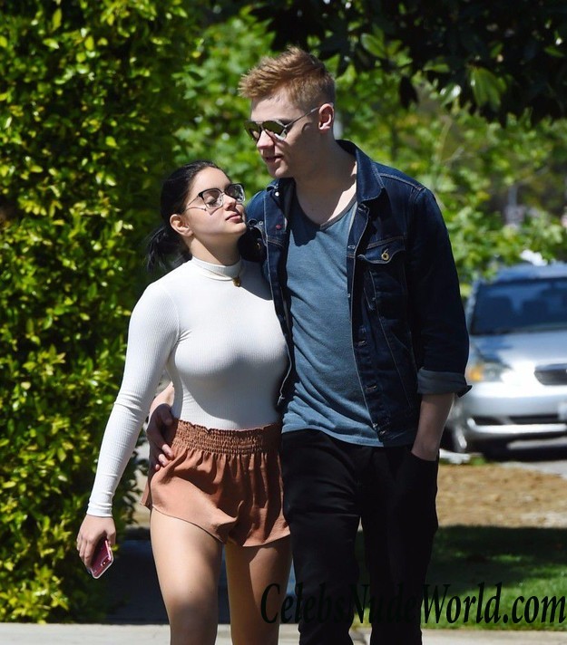 Ariel Winter Ass Cheeks And Pokies In Beverly Hills 23919