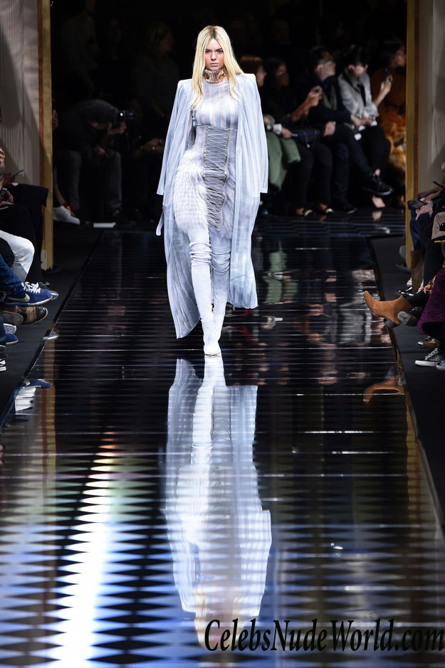 Kendall Jenner See Through Top At Balmain Show &#8211; Paris Fashion Week 23953