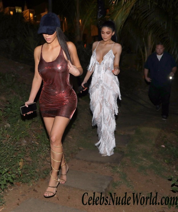 Kylie Jenner & Kim Kardashian Braless In Transparent Dress 24602
