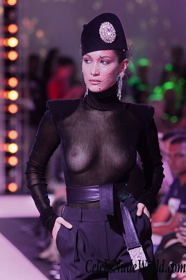 Bella Hadid See Thru Dress At Alexandre Vauthier Show In Paris 25025