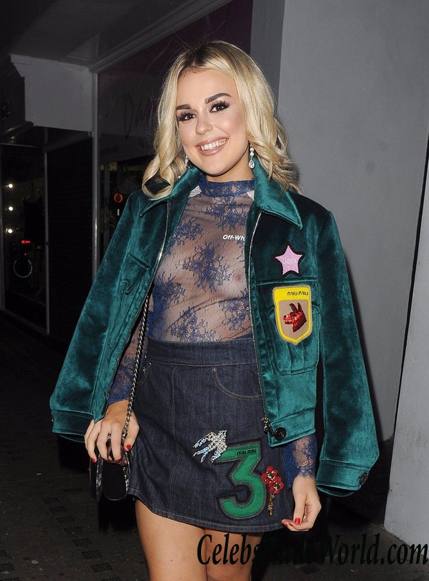 Tallia Storm See Thru To Boobs At Her 19th Birthday 25474