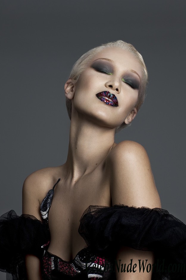 Bella Hadid Boob And Nipple Ring In Paper Magazine! 25520