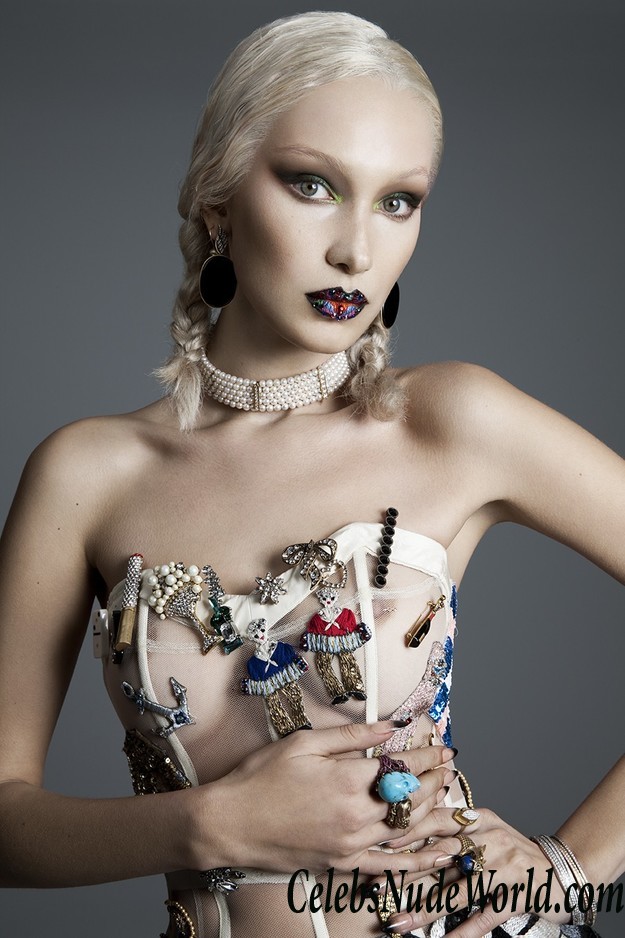 Bella Hadid Boob And Nipple Ring In Paper Magazine! 25522