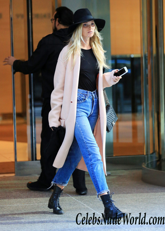 Elsa Hosk See Through To Nipples While Out And About In NY 25900