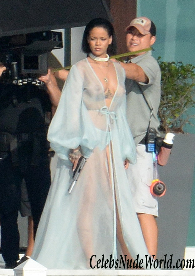 Rihanna Braless In A Totally See Through Sheer Pleasure 26277