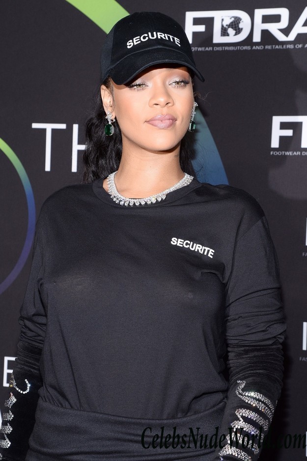 Rihanna See Through To Nipples At FN Achievement Awards 26337