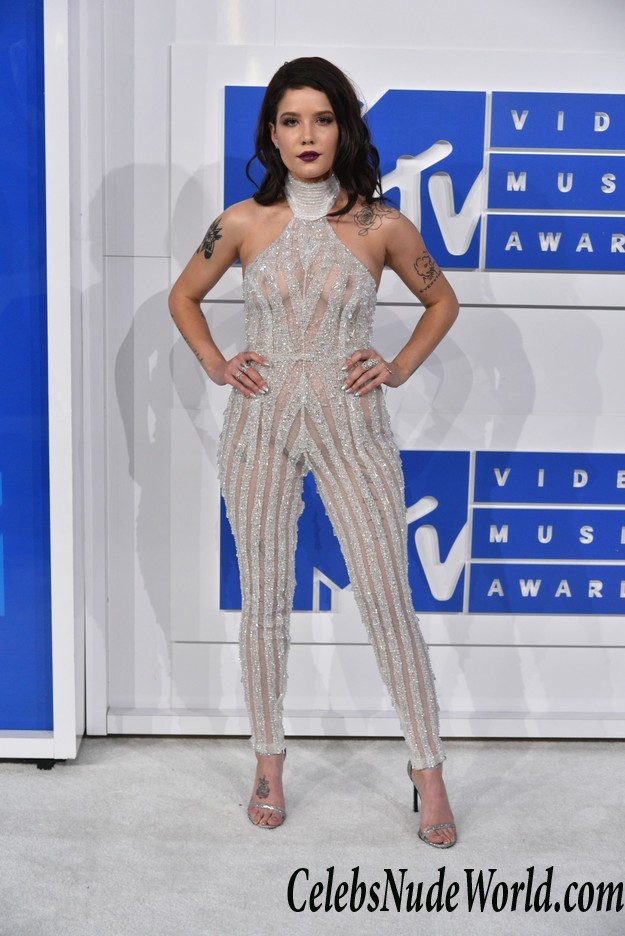 Halsey Braless See Through At 2016 MTV Video Music Awards In NY 27944
