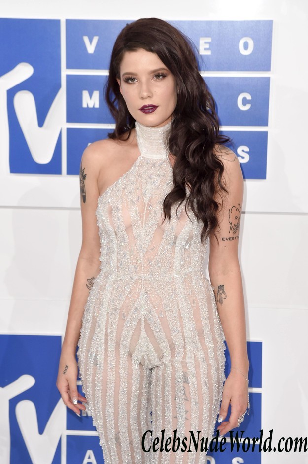 Halsey Braless See Through At 2016 MTV Video Music Awards In NY 27954